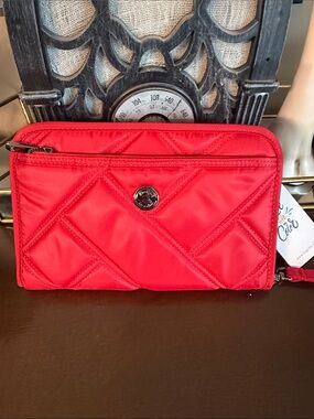 lug Zeppelin Poppy Red Quilted Zip-Around wristlet Wallet
